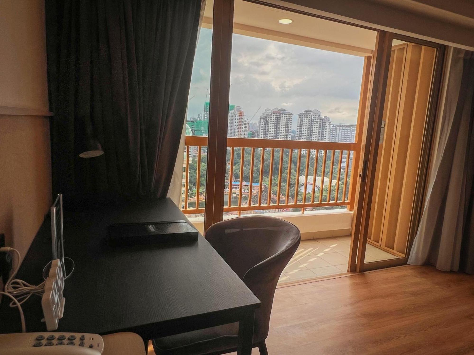 Resort Suites At Bandar Sunway Субанґ-Джая Екстер'єр фото